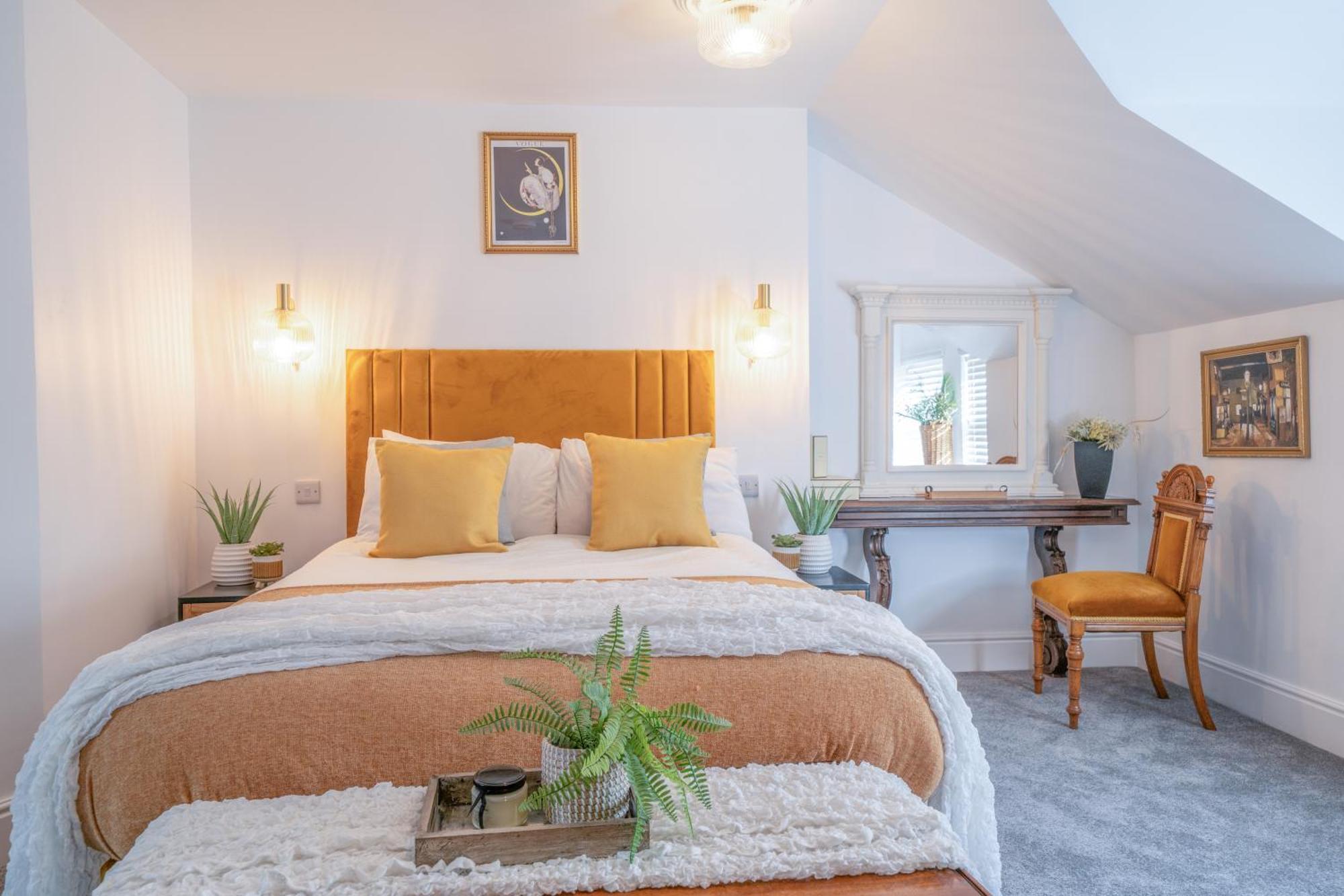 Gorgeous New 1 Bedroom Penthouse Flat Моркам Экстерьер фото